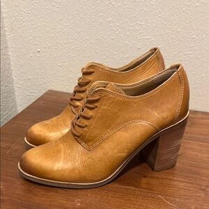 Lucky Brand Maisie'‎ Derby Style Bootie Cashew Women's Size 9.5